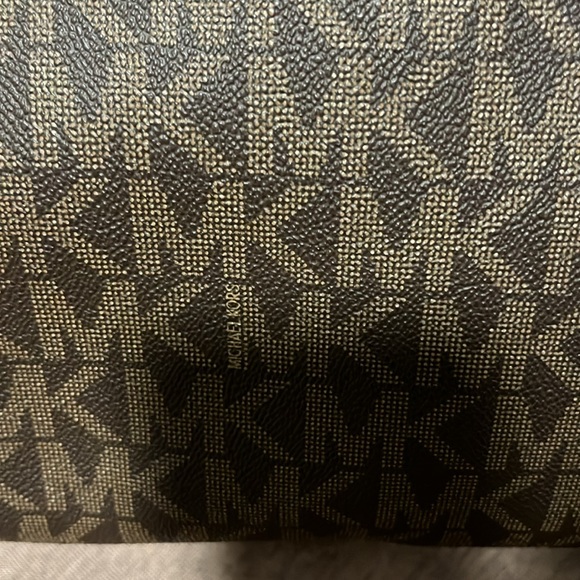 GORGEOUS Michael Kors Jet Set Abbey MK Signature Large Backpack - Picture 12 of 16